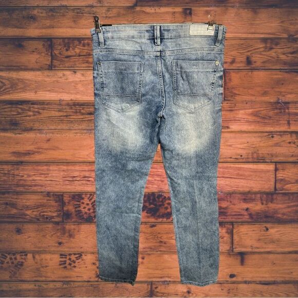 5 for $25🔥Wt02 Distressed Acid Washed Jeans size 30X30 - Picture 2 of 5
